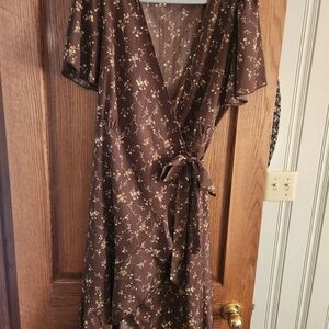 Floral Wrap Dress - Brown